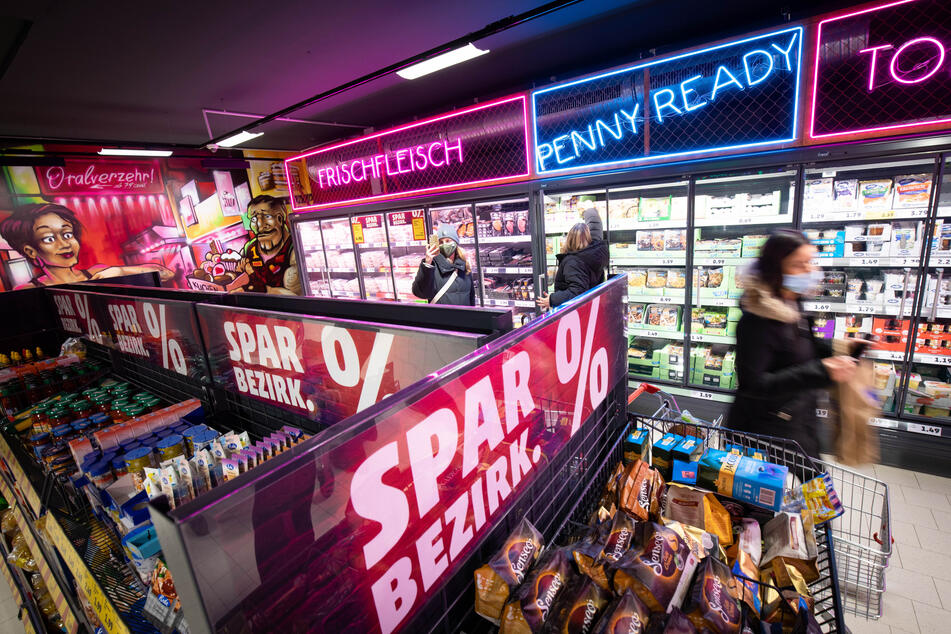 2005 wurde der Penny-Markt auf der Reeperbahn eröffnet. Heute erstrahlt er in neuem, buntem und schrillem Glanz.