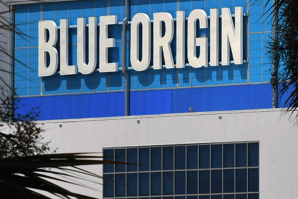 Blue Origin under investigation after rocket crashes in firey explosion