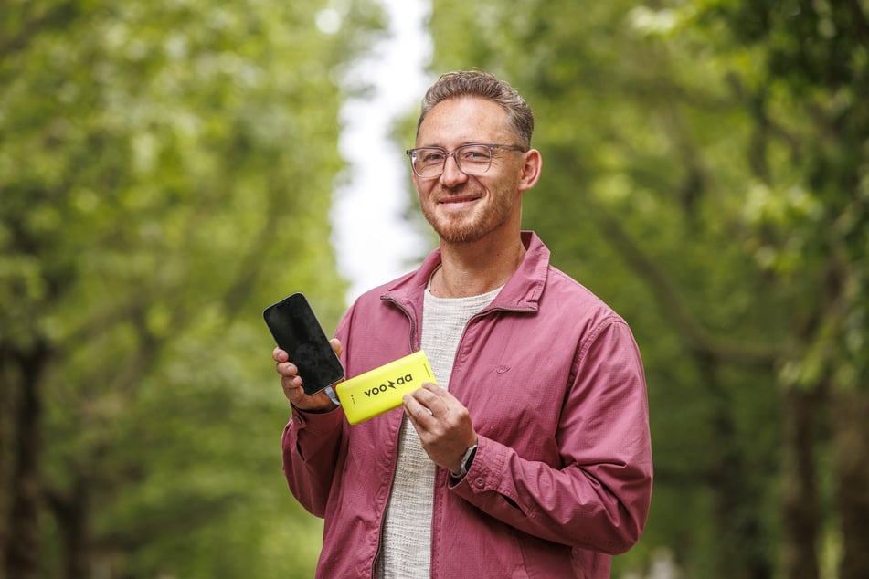 Langfristig möchte Unternehmer Eric Neubert (41) Powerbank-Automaten in Notaufnahmen platzieren. "Wenn nicht dort, wo dann ist man unvorbereitet."