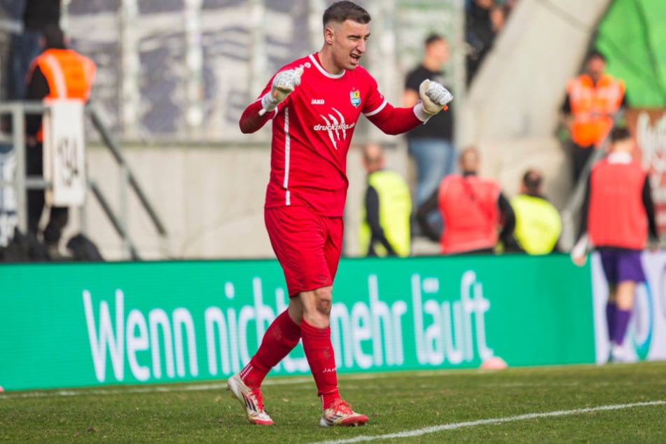 Die Hälfte aller Spiele zu null: CFC-Keeper Daniel Adamczyk (22).