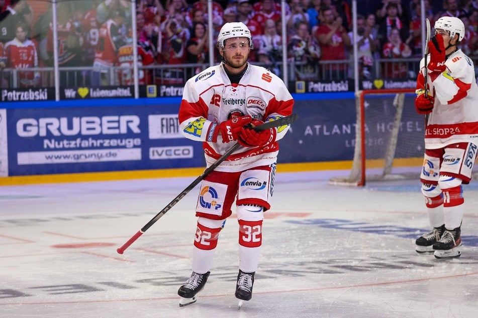 Eispiraten-Spieler Ralf Rollinger (21) fällt die ganze Saison aus.