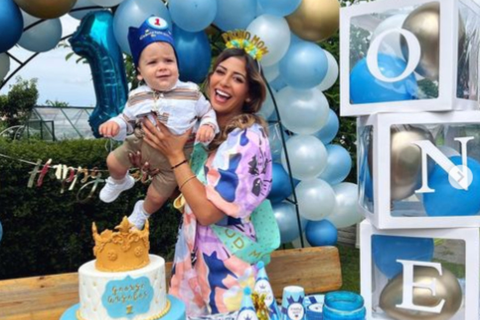 Ende Juni hat Eva Benetatou (30) den ersten Geburtstag ihres Sohnes George gefeiert.