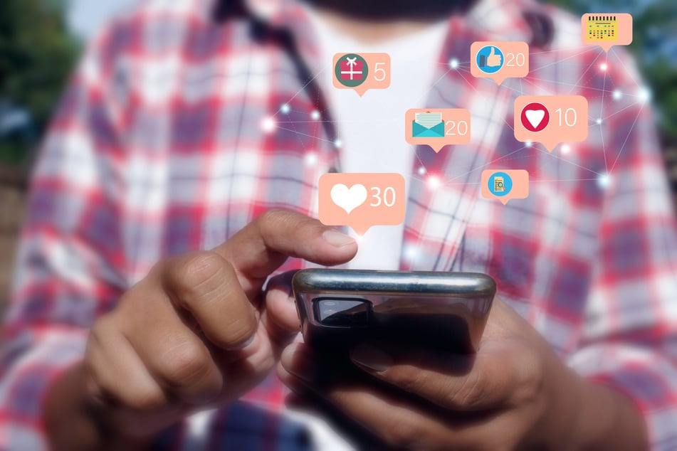 Das Teilen und Verbreiten von (falschen) News oder verdächtigen Inhalten ist auf Social Media binnen weniger Sekunden möglich. Aber auch hier gilt: Inhalte sollten vorher geprüft werden. (Symbolfoto)