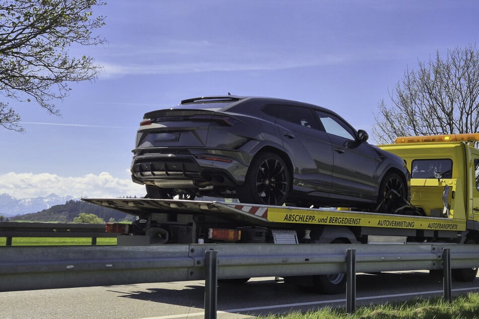 Der Fahrer wird seinen Luxus-SUV wohl nicht so schnell wiedersehen.