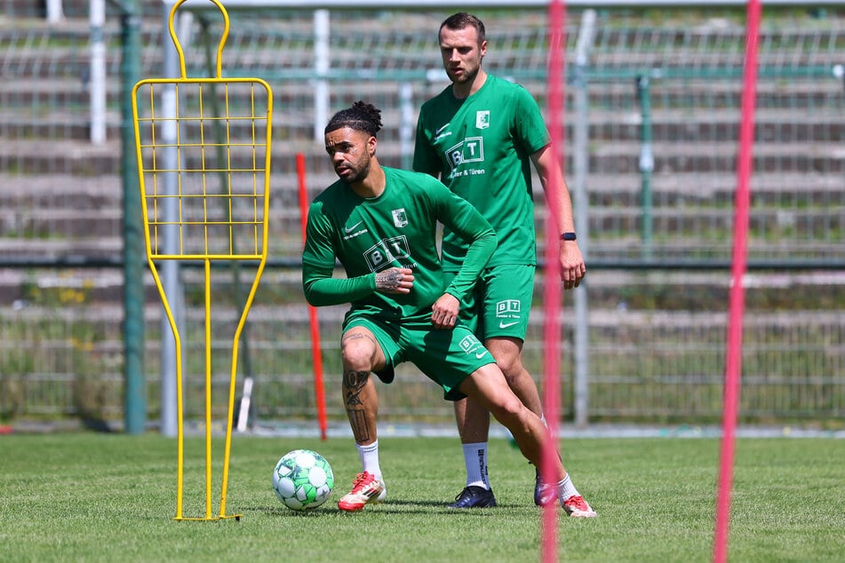 Training mit Feuereifer! Die Mannschaft wurde in der Vorbereitung bislang Woche für Woche besser.