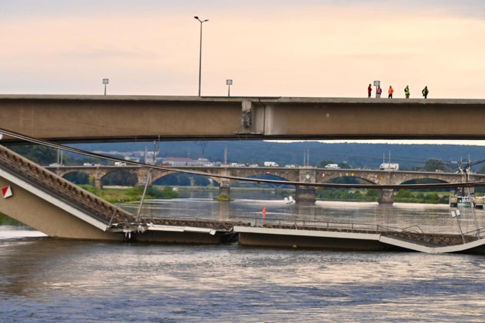 Dresden: Eingestürzter Teil der Carolabrücke sollte bald saniert werden!