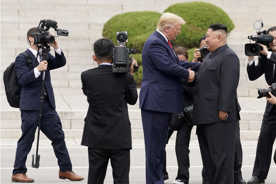 Trump makes surprise "nuclear power" remark about North Korea amid rumors of Kim meeting