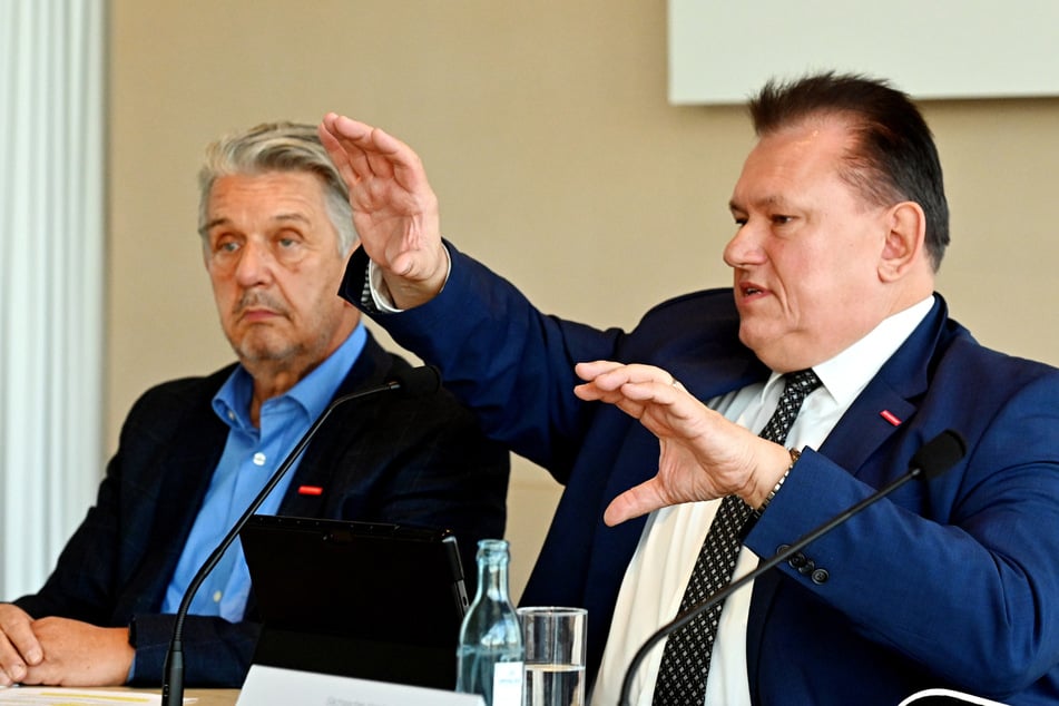 Schlechte Geschäftslage: Uwe Nostitz (62, l.) und Andreas Brzezinski (56), Sprecher des Sächsischen Handwerkstags.