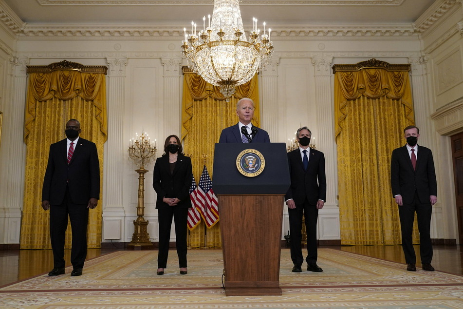 US Secretary of Defense Lloyd J. Austin III, US Vice President Kamala Harris, President Joe Biden, US Secretary of State Antony Blinken, and US National Security Advisor Jake Sullivan (from l to r), stood to address the nation on Friday.