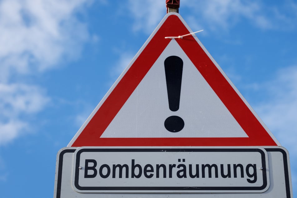 In einem Radius von 300 Metern müssen Gebäude in Plattling geräumt werden. (Symbolfoto)