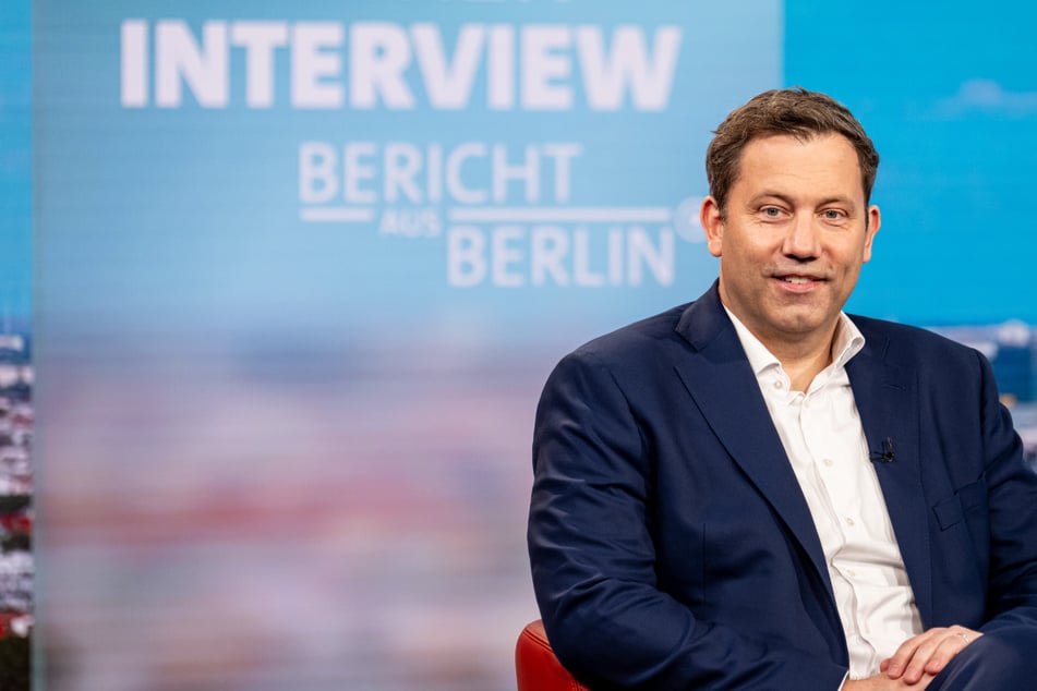 Bleibt von den Entlastungen nichts übrig? Lars Klingbeil: "Wir werden den Menschen etwas abverlangen müssen"