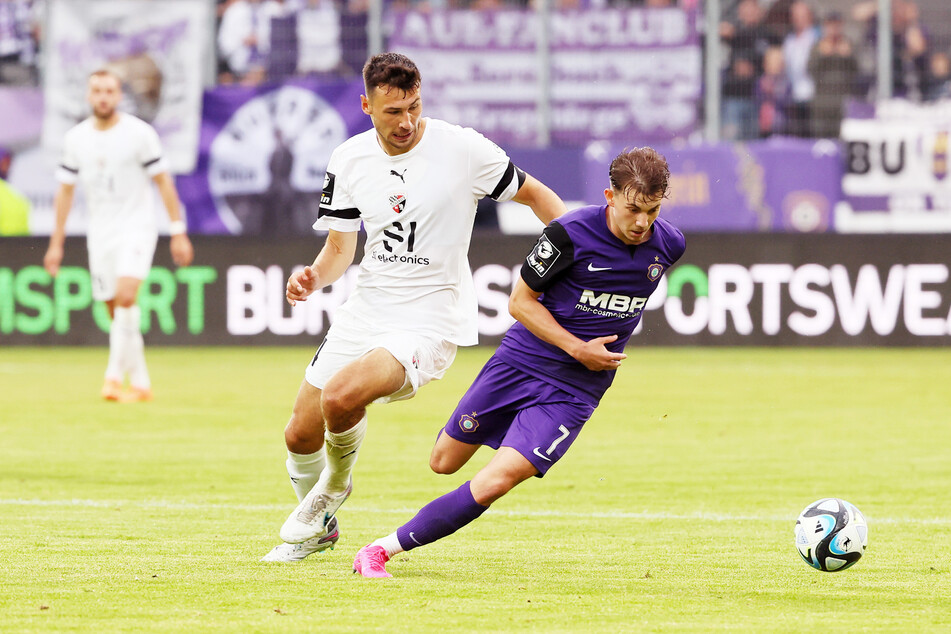 Gegen Ingolstadt (1:0) feierte Aue am 1. Spieltag seine Premiere Sonntagabend um 19.30 Uhr. Das Spiel gegen Ulm am 12. Spieltag ist dann schon das Fünfte!