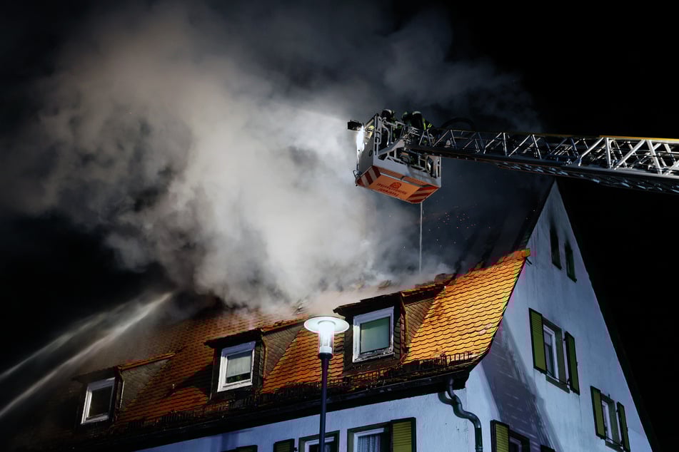 Die Feuerwehren der umliegenden Orte hatten das Feuer schnell in den Griff bekommen.