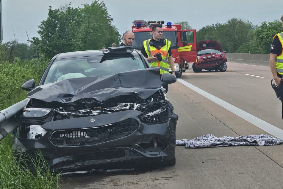 Unfall A23: Nach tödlichem Unfall auf A23: Autobahn wieder frei