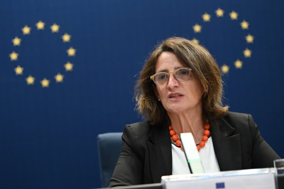 Die Vizepräsidentin der EU-Kommission Teresa Ribera (56) hat Israels militärisches Vorgehen im Gazastreifen als Völkermord bezeichnet.