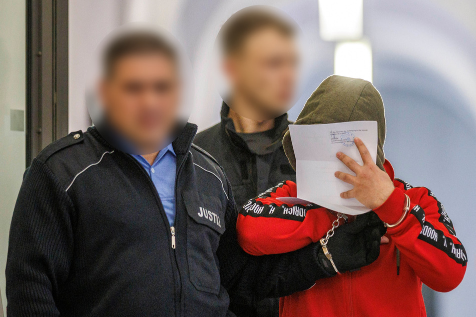 Der Syrer Aldeen J. (24, r.) wurde am Landgericht Dresden verurteilt, aber aus der Haft entlassen.