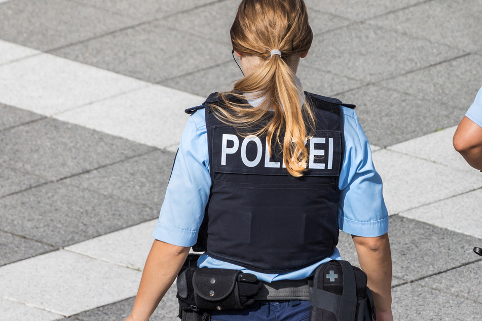 Mithilfe der Polizei konnte der Junge schnell gefunden werden. (Symbolbild)