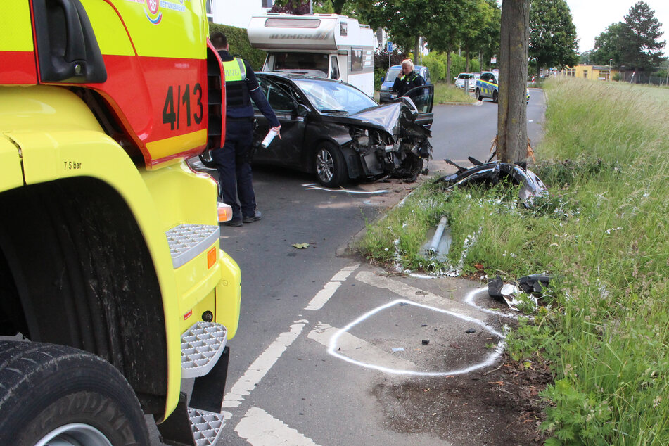 Der Peugeot war nach dem Unfall nicht mehr fahrtauglich.