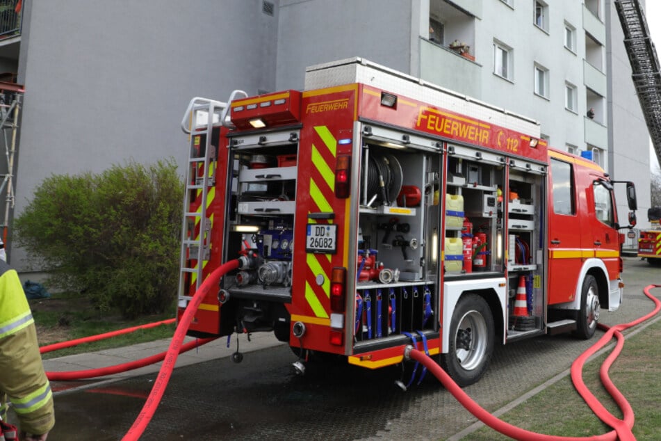 Dresden: Brände halten Dresdner Feuerwehr auf Trab