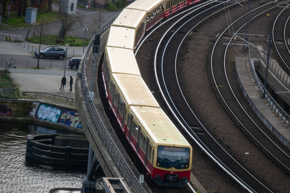 Insbesondere bei der S-Bahn werden aufgrund des Biden-Besuchs Einschränkungen im Innenstadtbereich erwartet.