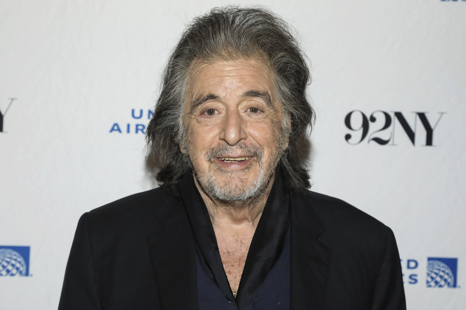 Der Schauspieler Al Pacino ist mit 83 Jahren noch einmal Vater geworden.