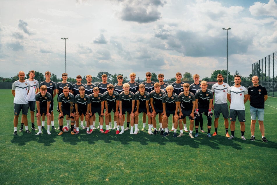 Mit 22 Mann startete Dynamos "Zweete" in die Vorbereitung.
