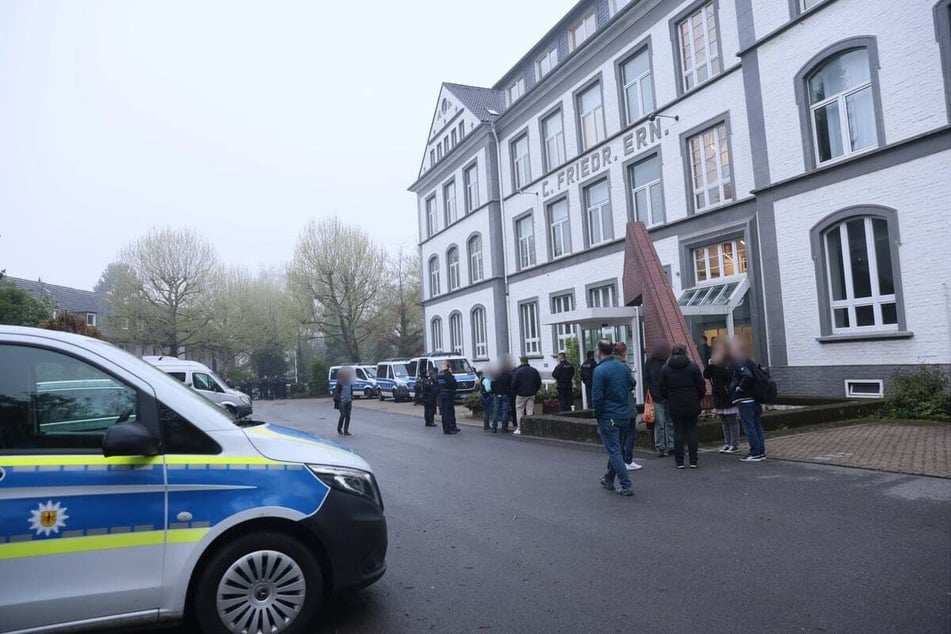 Die Polizei war im April mit mehr als 1000 Beamten in insgesamt acht Bundesländern im Einsatz.