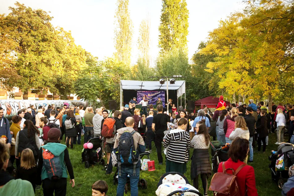 Von Volkmarsdorf über Reudnitz und Paunsdorf bis hin zu Kleinpösna, das "OSTLichter"-Festival findet im gesamten Leipziger Osten statt.
