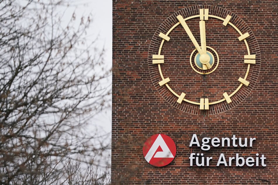 Trotz wirtschaftlicher Flaute: Arbeitslosenquote in NRW bleibt stabil