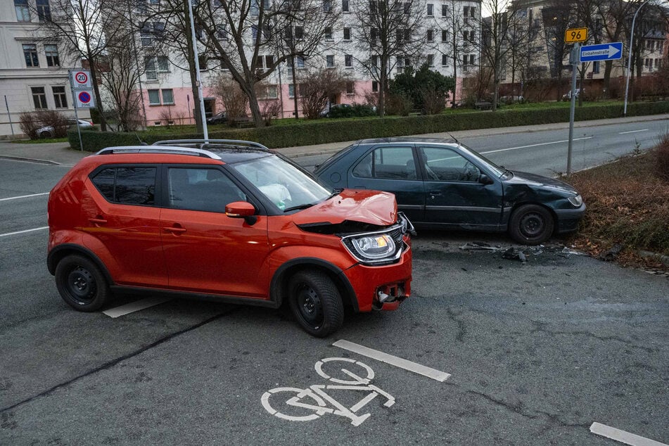 Auf dem Stadtring krachten am Donnerstagmorgen zwei Fahrzeuge zusammen.