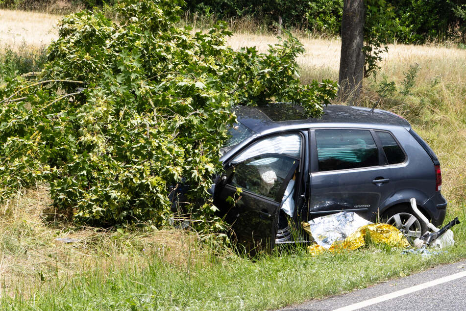 Auf der B457 ist es in Hessen zu einem Unfall gekommen.