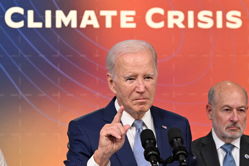 President Joe Biden, joined by National Oceanic and Atmospheric Administration (NOAA) Administrator Dr. Rick Spinrad (r.), spoke during a briefing on extreme heat conditions on Thursday.