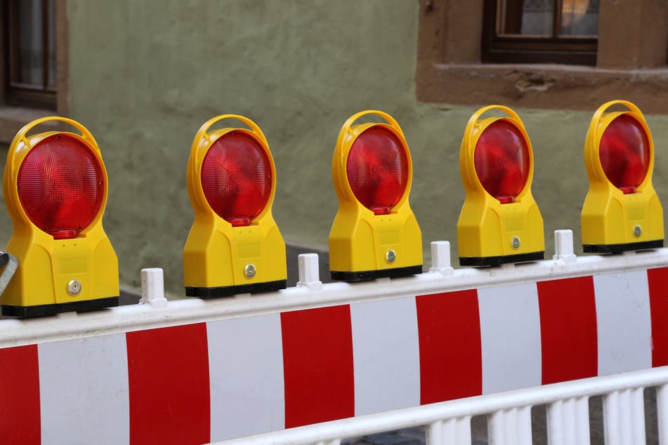 Die denkmalgeschützte Gewölbebrücke in Halsbrücke (Landkreis Mittelsachsen) muss komplett gesperrt werden. (Symbolbild)