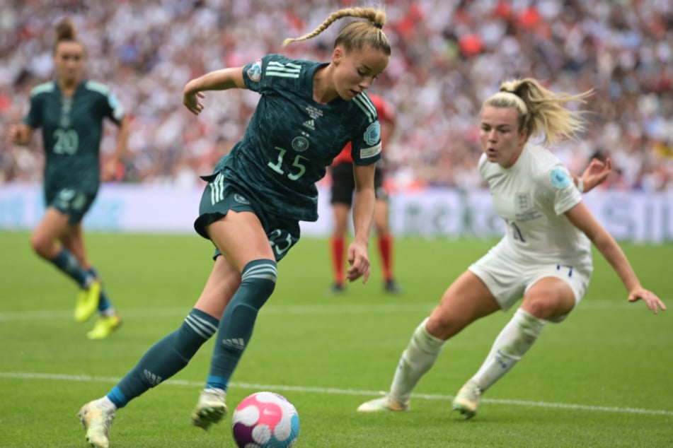 Im EM-Finale gegen England gehörte Giulia Gwinn (23, M.) noch zum Aufgebot der DFB-Damen.