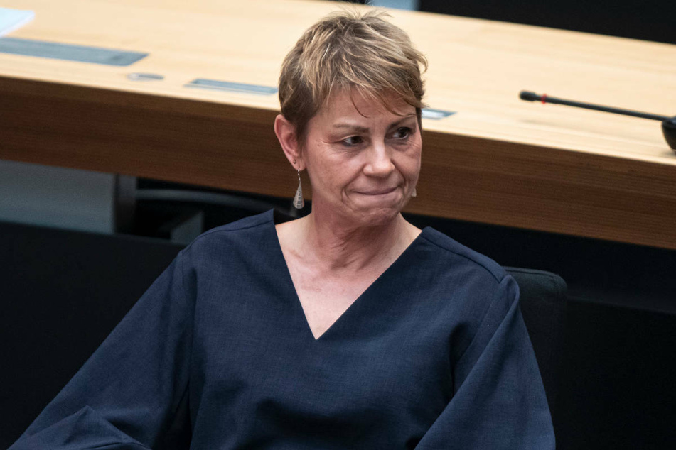 Sozial- und Integrationssenatorin Elke Breitenbach (60, Linkke) hat am Donnerstag bei der Plenarsitzung des Berliner Abgeordnetenhauses angekündigt, dass Berlin darauf vorbereitet ist, weitere afghanische Ortskräfte und ihre Angehörigen unterzubringen.