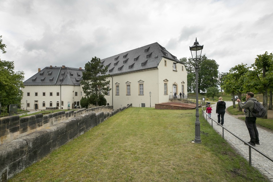 Auch schön: Morgenpicknick hoch über dem Elbtal.