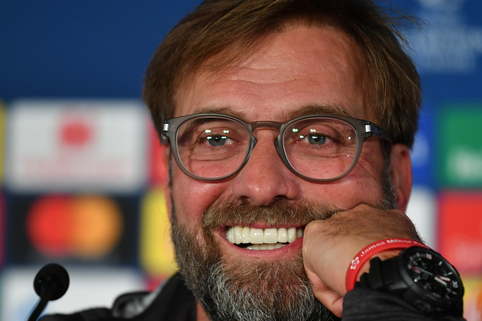 Jürgen Klopp steht mit dem FC Liverpool unangefochten an der Tabellenspitze.