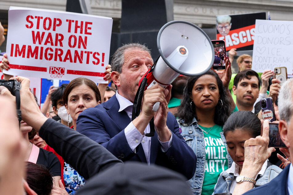 New York City Comptroller and mayoral candidate Brad Lander speaks at a rally in Manhattan after being released by ICE on June 17, 2025.