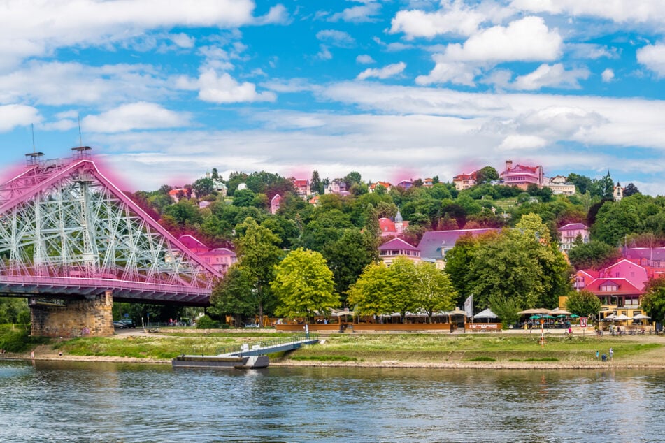 Für rund 90.000 Haushalte in Dresden baut die Telekom Glasfaserleitungen aus.