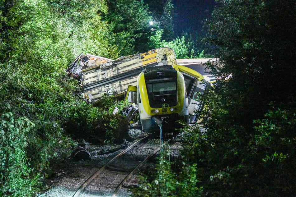 Wie es zu der Katastrophe kommen konnte, steht jetzt im Fokus der Ermittler.