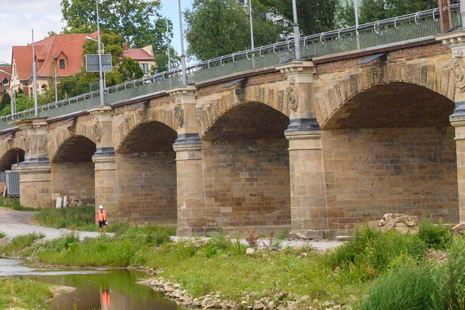 Wieder frei und neue Sperrung: Das ändert sich bei den Brücken am Werder