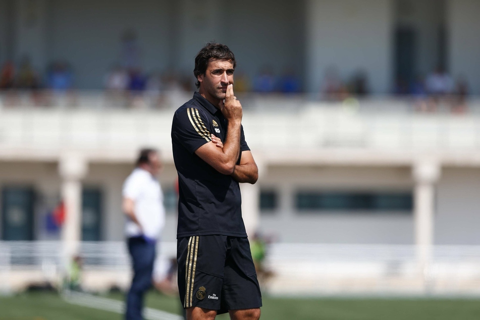 Derzeit trainiert der ehemalige Weltklasse-Stürmer Raúl (43) die zweite Mannschaft von Real Madrid.