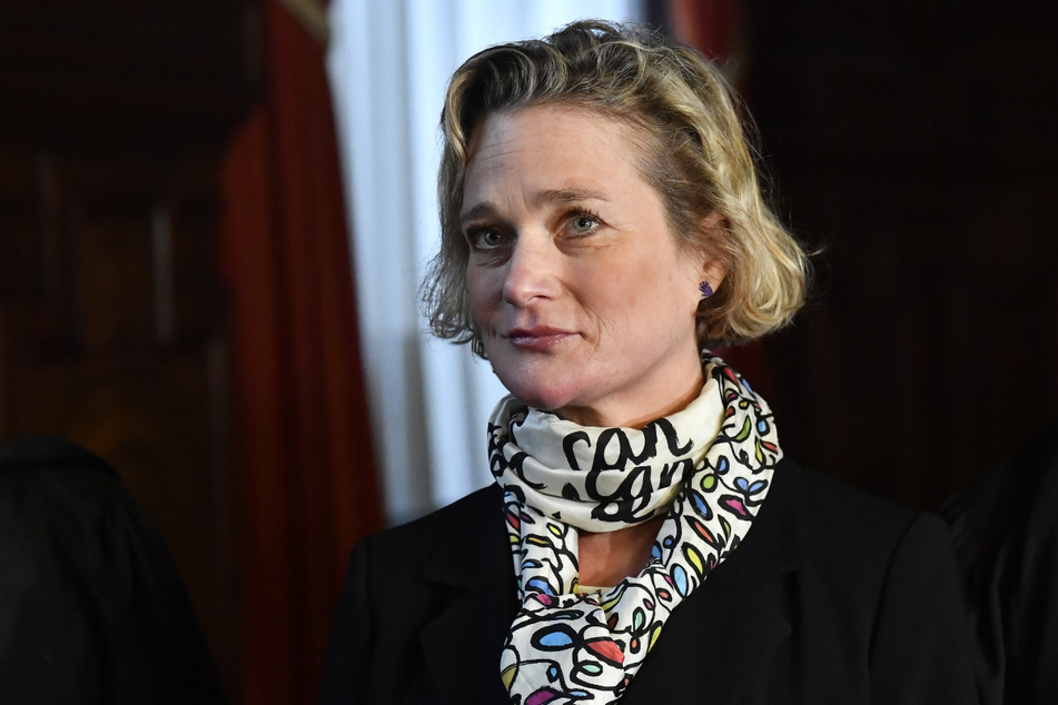 Delphine Boël (52), Künstlerin aus Belgien, stritt darum, offiziell als leibliche Tochter des früheren belgischen Königs Albert II. anerkannt zu werden.