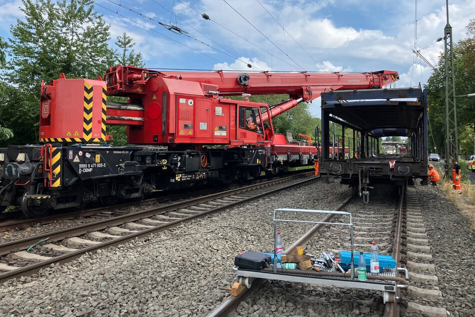 Entgleiste Güterzug-Waggons bei Nidderau: Millionenschaden und weitreichende Folgen