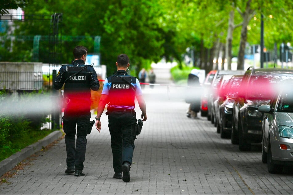Die Polizei fahndet nach dem Mann, der ein junges Mädchen (13) belästigt und verletzt haben soll.