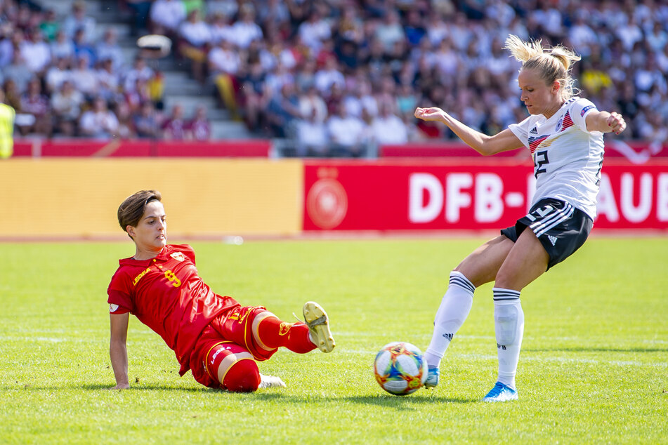 Deutsche Nationalspielerin schreibt an ihrer Doktorarbeit