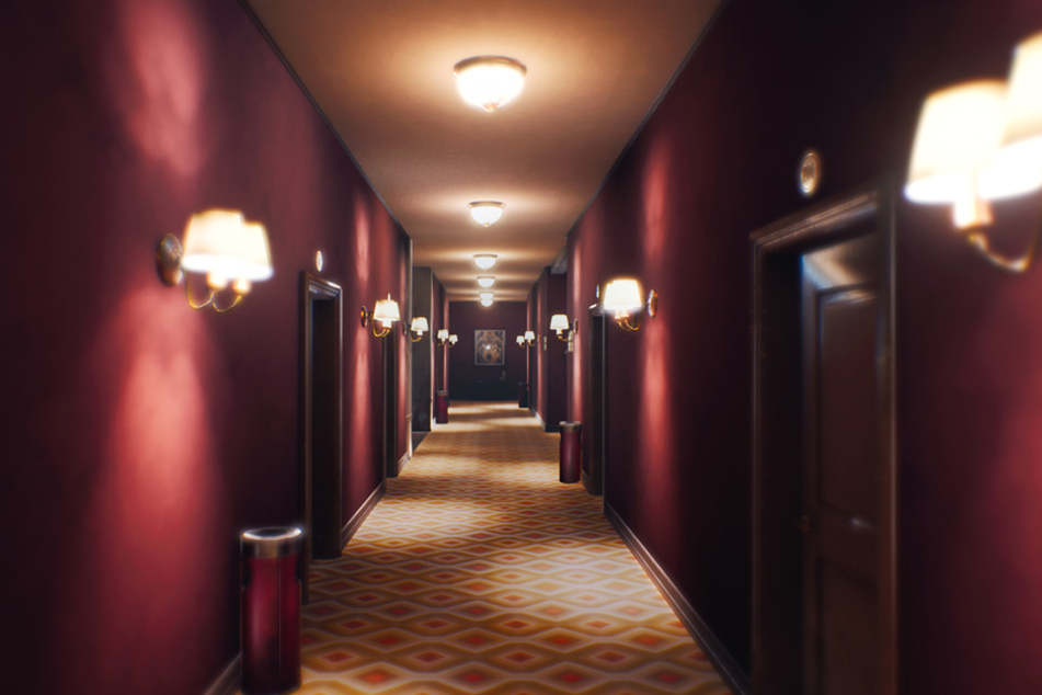 Erinnert nicht nur wegen der langen Korridore an das "Overlook"-Hotel aus Stanley Kubricks "The Shining"-Verfilmung.