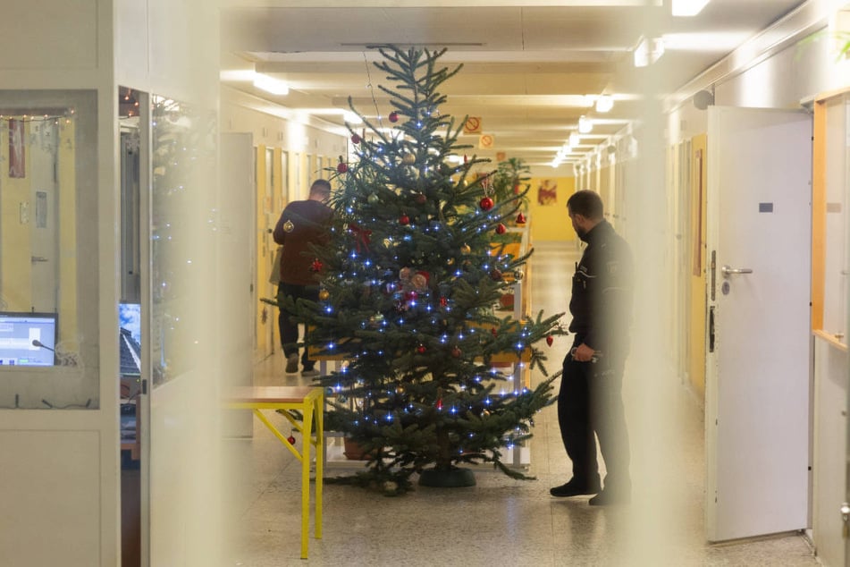 Nicht alle Berliner Häftlinge müssen Weihnachten hinter schwedischen Gardinen verbringen. (Symbolfoto)