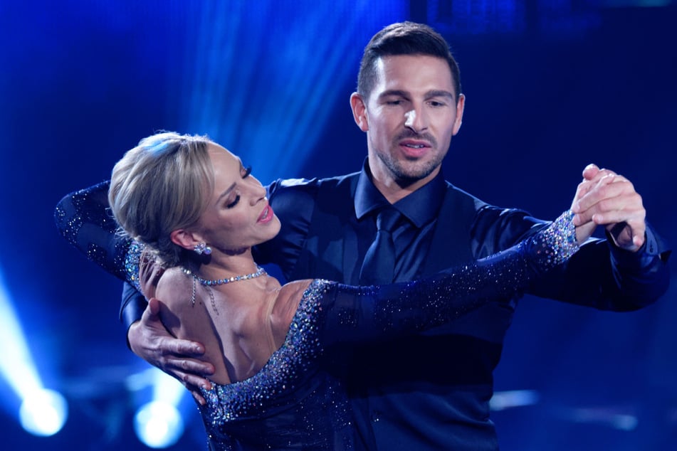 Gemeinsam mit Profi-Tänzerin Isabell Edvardsson (42) nahm Piwko 2019 an der RTL-Show "Let's Dance" teil.