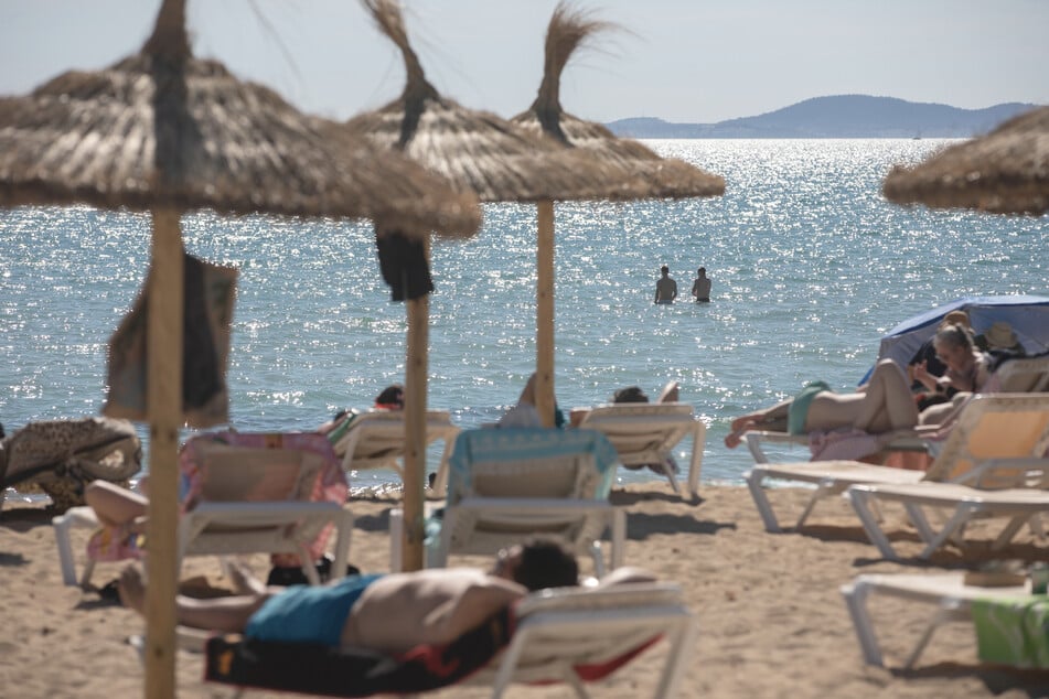 Der Deutsche (†73) kam in einer Badebucht im Südwesten der Urlaubsinsel ums Leben. (Symbolfoto)
